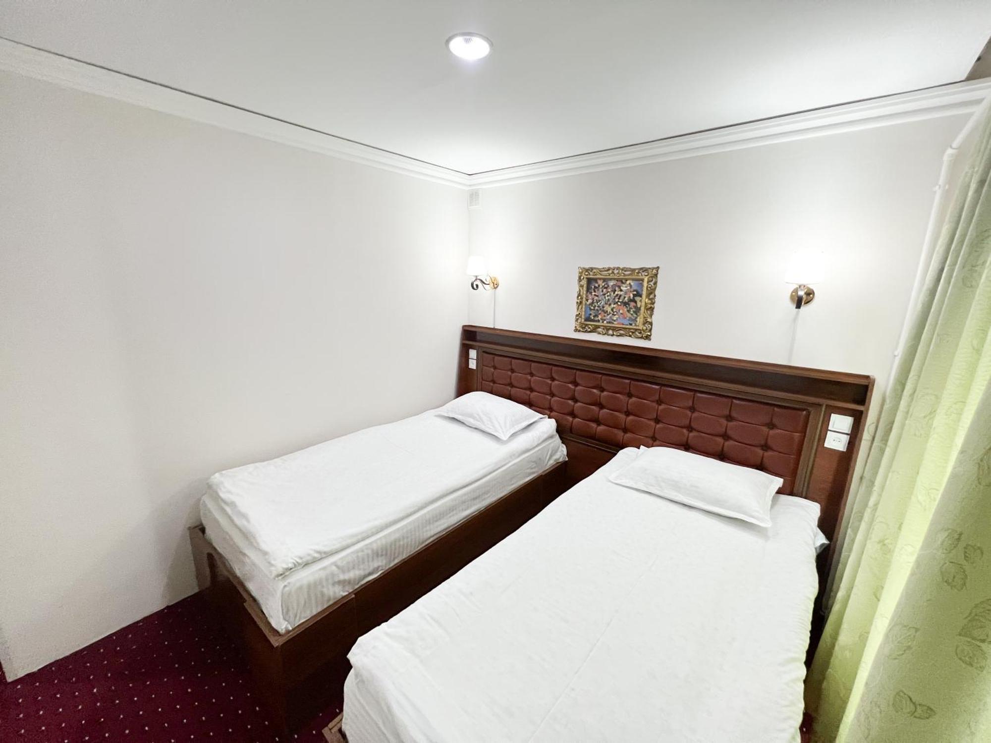 Reikartz Urgench Hotel Bagian luar foto