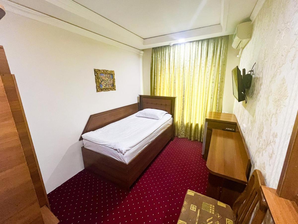 Reikartz Urgench Hotel Bagian luar foto